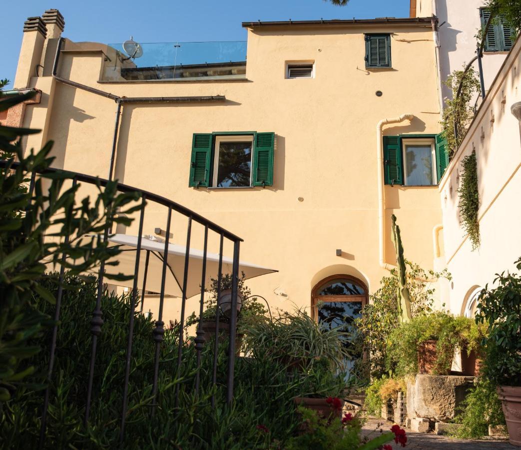 Uliveto Saglietto Agriturismo A Poggi Apartments 임페리아 외부 사진