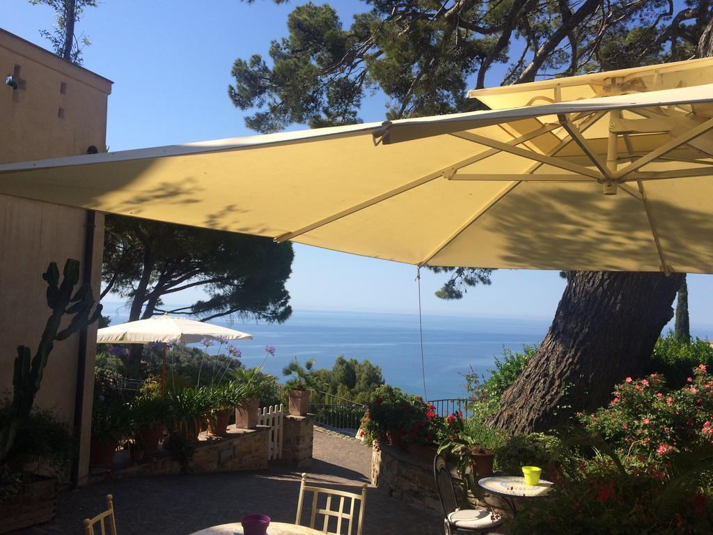 Uliveto Saglietto Agriturismo A Poggi Apartments 임페리아 외부 사진